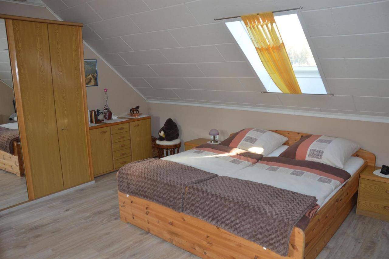 Ferienwohnung Auszeit Waxweiler מראה חיצוני תמונה