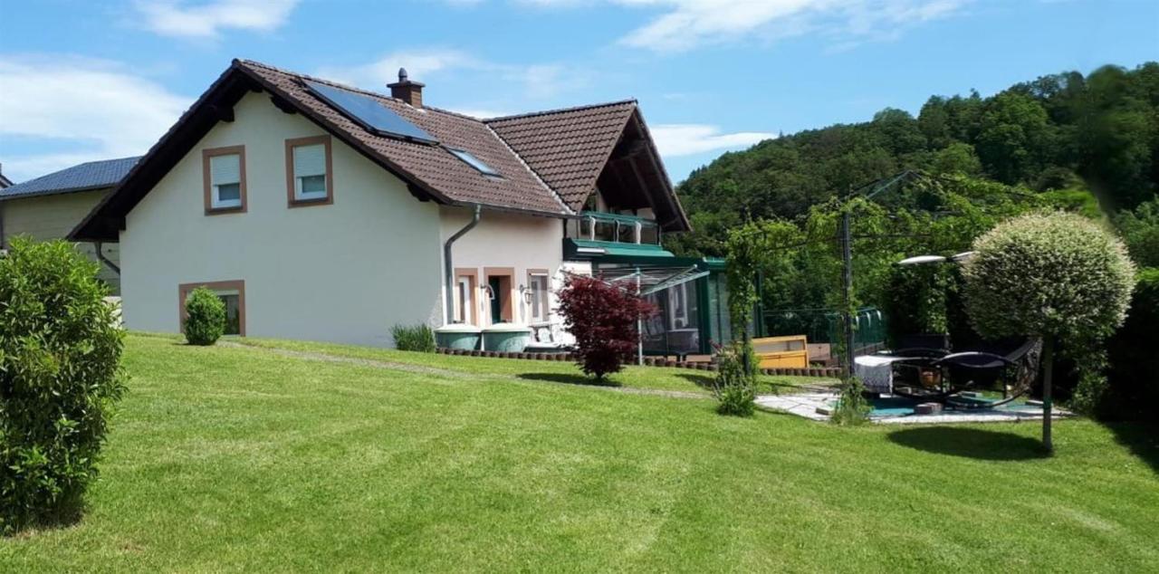 Ferienwohnung Auszeit Waxweiler מראה חיצוני תמונה